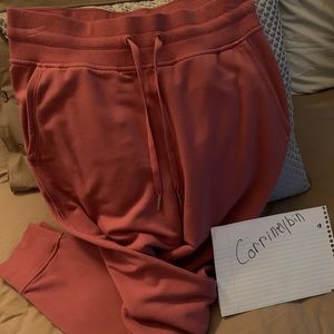 Warm down jogger modal*